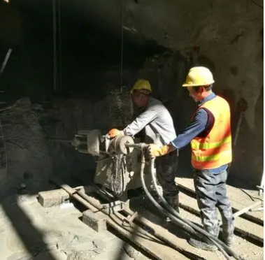 安福水下抗分散灌浆料特点 水下不分散注浆料介绍