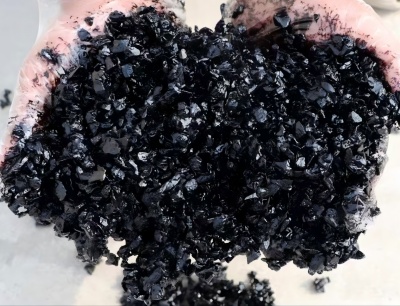 安福沥青冷补料（沥青砂）的优势特点与施工流程解析